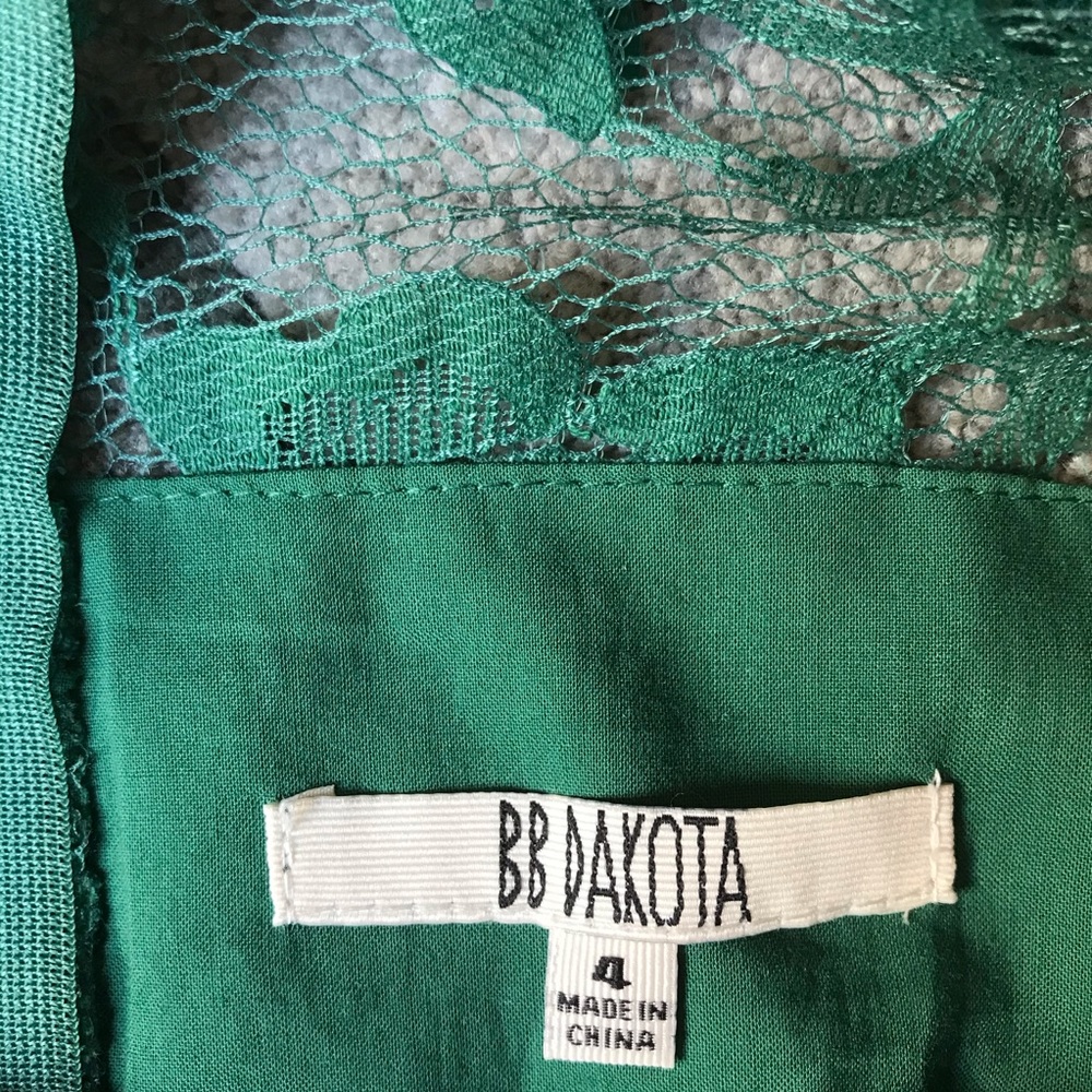 BB Dakota Green Lace Dress, EUC, S - Picture 14 of 16